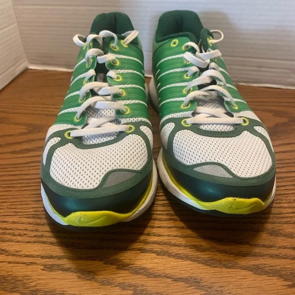 Nike Women’s 12 Green White & Yellow Athletic Running Shoes - Picture 4 of 14